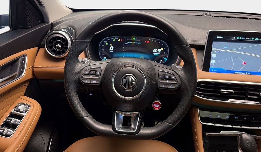 Mg Hs TROPHY Suv 2023