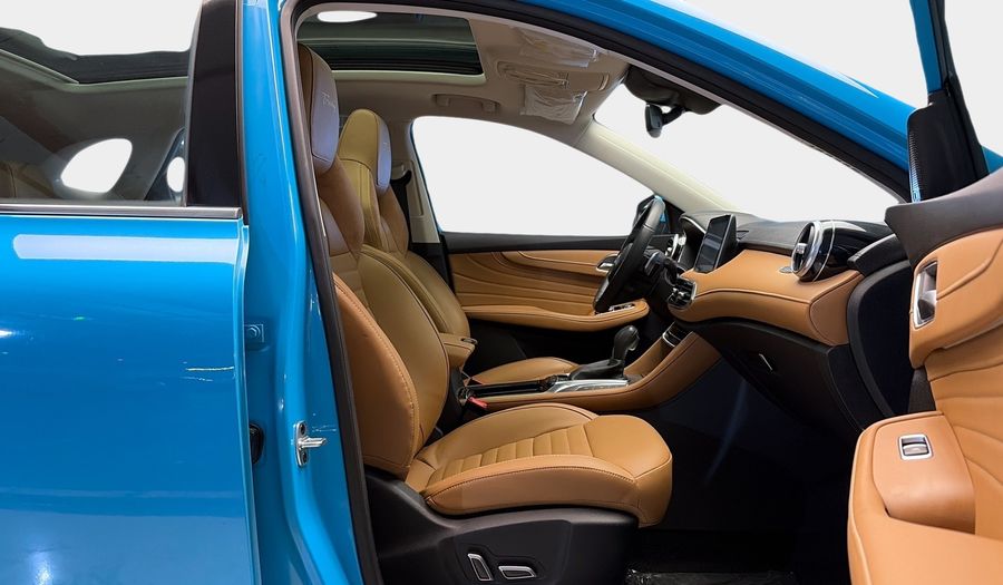 Mg Hs TROPHY Suv 2023