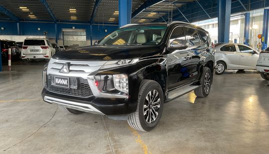 Mitsubishi • Montero Sport