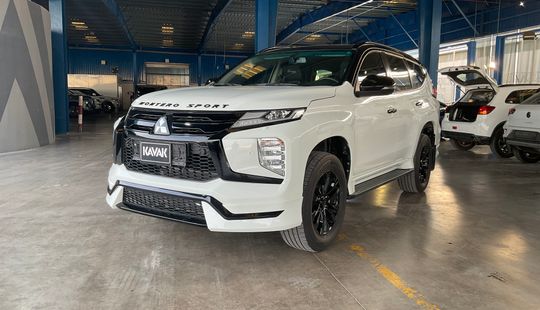 Mitsubishi • Montero Sport
