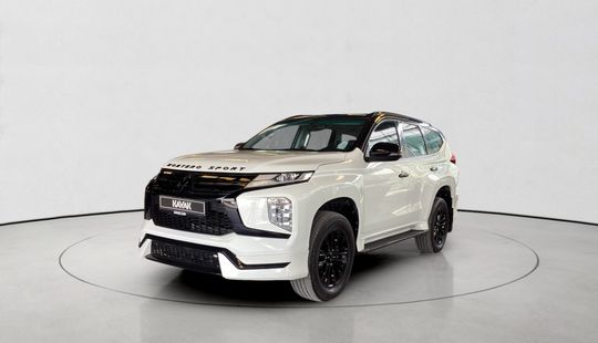 Mitsubishi • Montero Sport