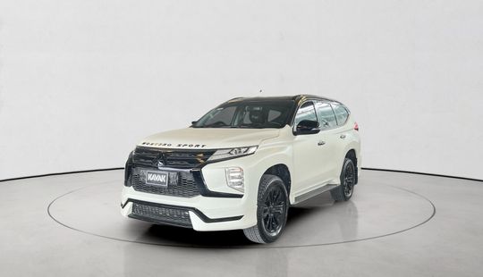 Mitsubishi • Montero Sport