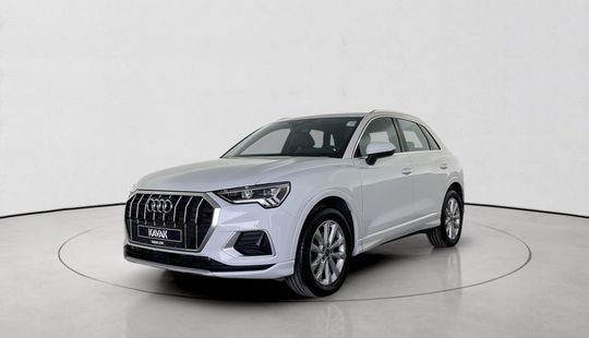 Audi • Q3
