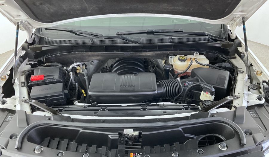 Chevrolet Tahoe 5.3 4WD LS COOLBOX CLOTH 18 Suv 2023