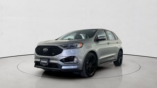 Ford • Edge