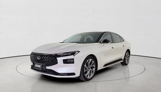 Ford • Taurus