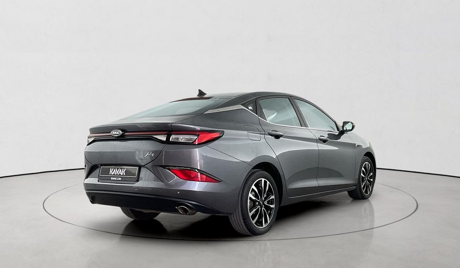Jac J7 INTELLIGENT Sedan 2023