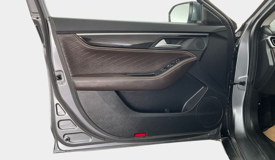 Jac J7 INTELLIGENT Sedan 2023
