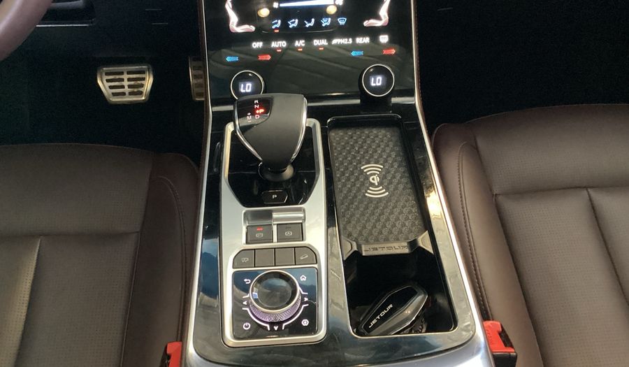 Jetour X90 Plus 2.0T GDI 7DCT LUXURY Suv 2023