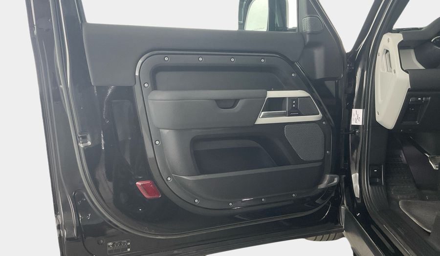 Land Rover Defender 3.0 P400 90 SE AUTO 4WD Suv 2023