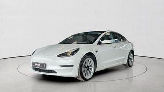 Tesla Model 3 BEV RWD 18ALW WHITE PEARL ALL BLACK INTE