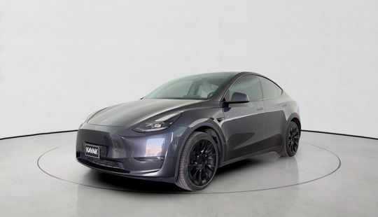 Tesla • Model Y