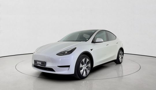 Tesla • Model Y