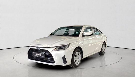 Toyota • Yaris