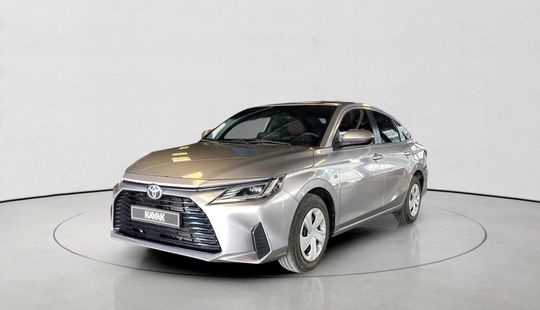 Toyota • Yaris