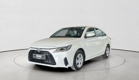 Toyota • Yaris