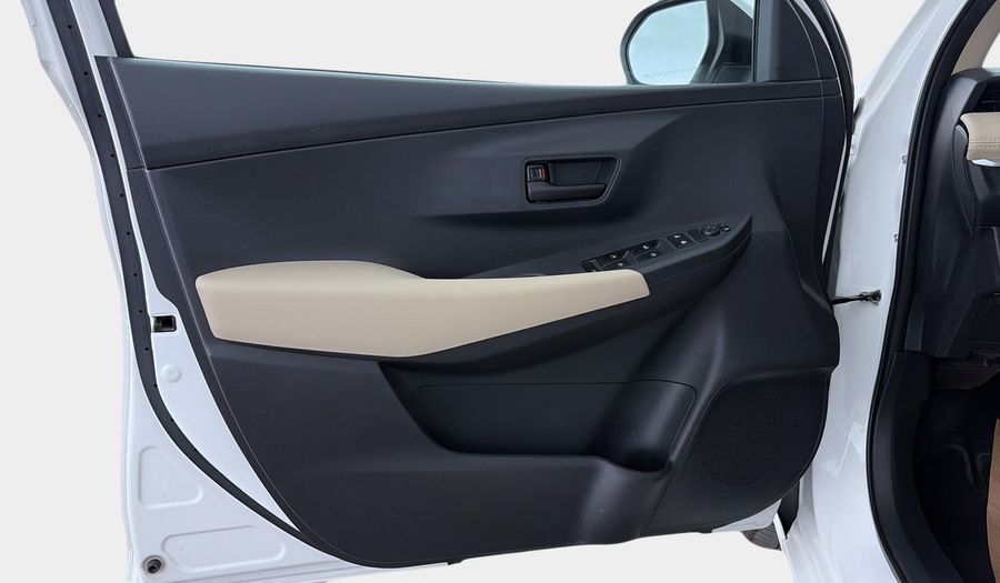 Toyota Yaris 1.5 VVT-I E CVT Sedan 2023