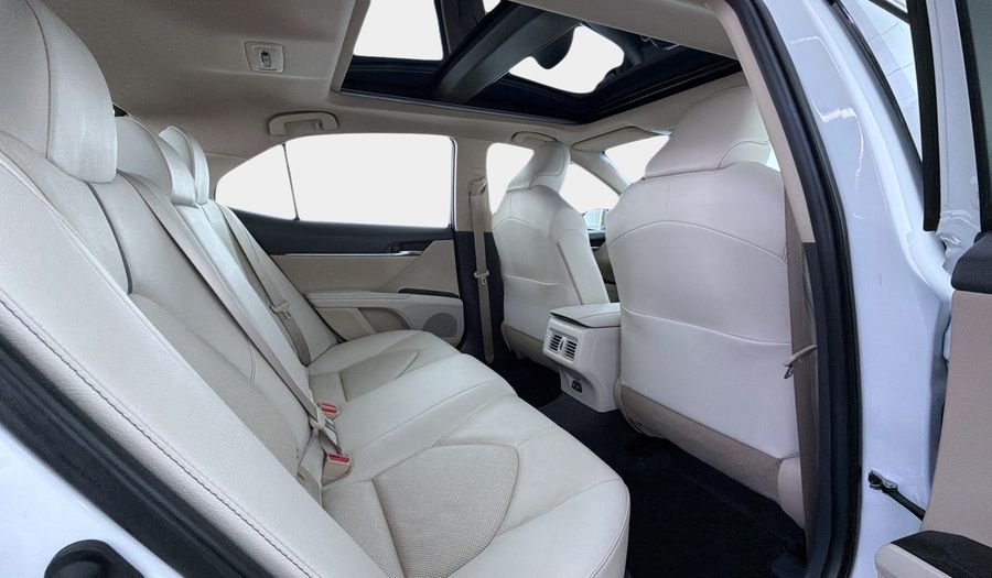 Toyota Camry 3.5 V6 40 ANNIVERSARY EDITION AUTO Sedan 2023