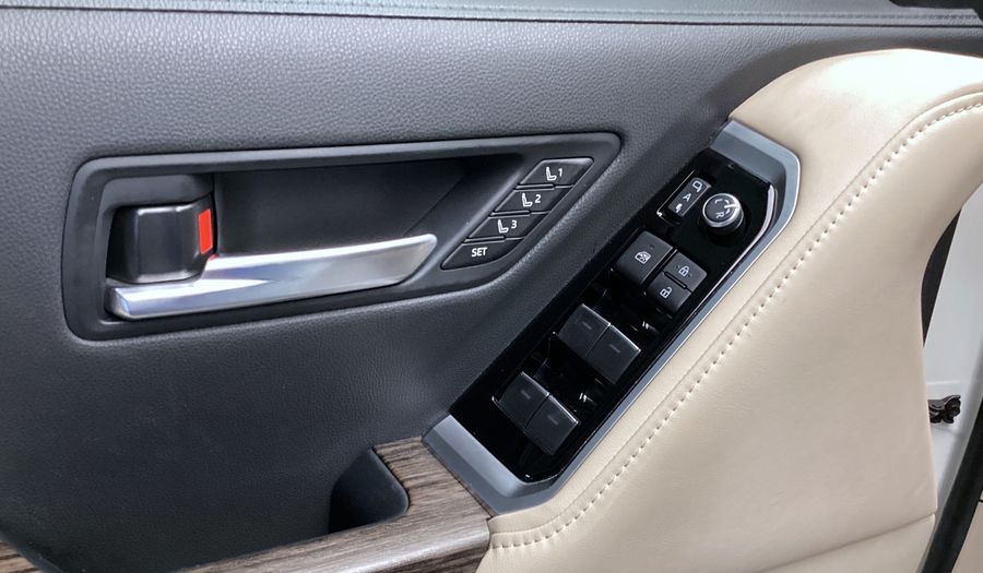 Toyota Land Cruiser 4.0 VXR 4WD AUTO RA Suv 2023