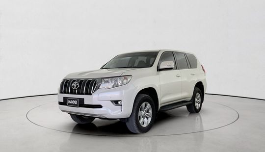 Toyota • Land Cruiser Prado