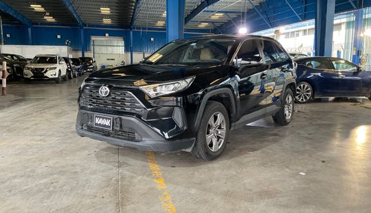 Toyota • RAV4