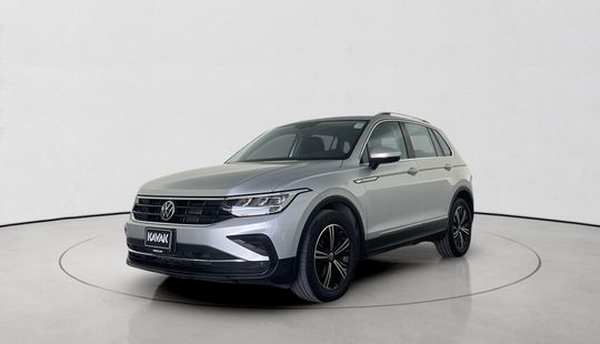 Volkswagen • Tiguan