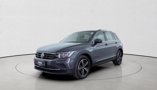 Volkswagen • Tiguan