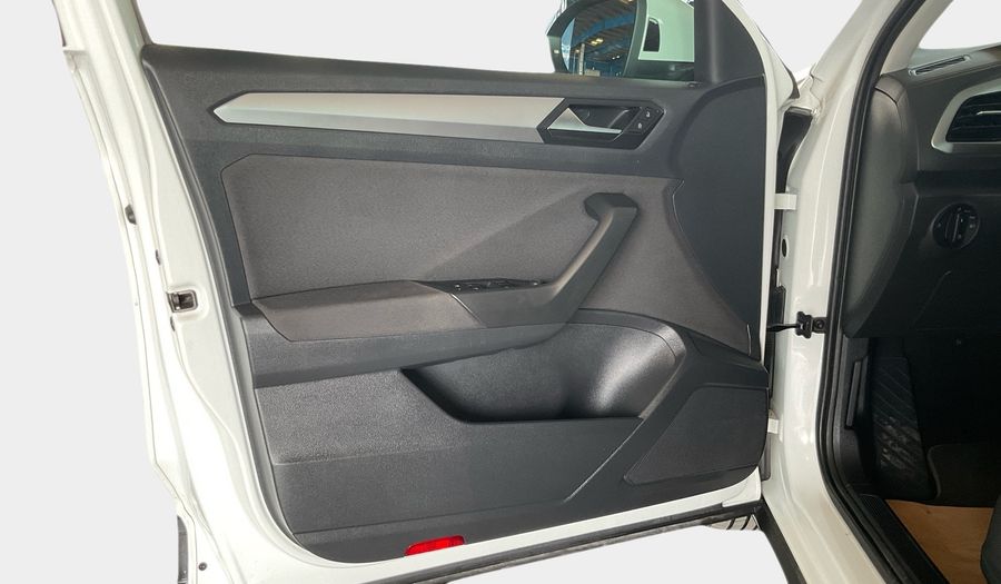 Volkswagen T-roc 1.4 TSI LIFE Suv 2023