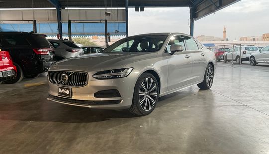 Volvo • S90
