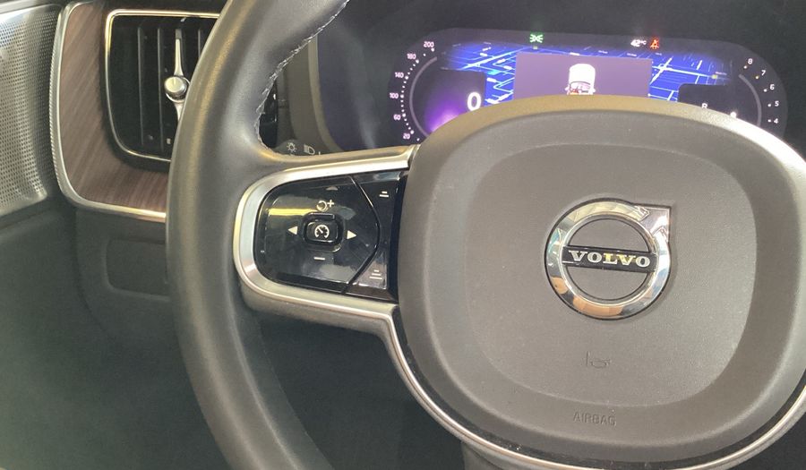Volvo Xc60 2.0 B5 P MHEV ULTIMATE BRIGHT 4WD AUTO Suv 2023