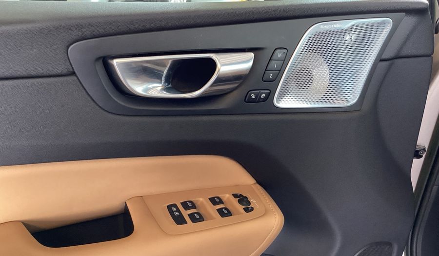 Volvo Xc60 2.0 B5 P MHEV ULTIMATE BRIGHT 4WD AUTO Suv 2023