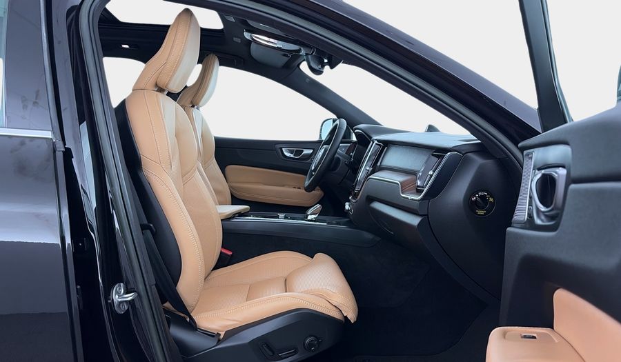 Volvo Xc60 2.0 B5 P MHEV ULTIMATE BRIGHT 4WD AUTO Suv 2023