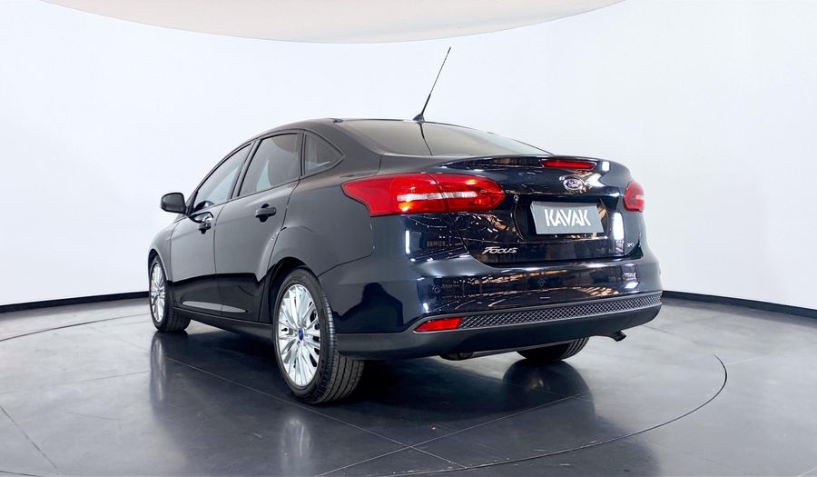 Ford Focus 2.0 16V SEDAN SE POWERSHIFT Sedan 2016