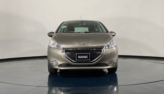 Peugeot • 208