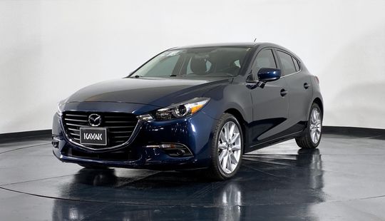 Mazda • Mazda 3