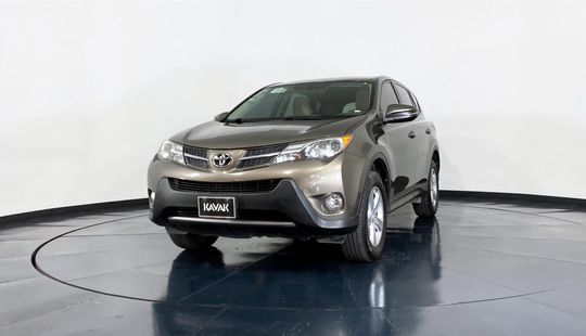 Toyota • RAV4