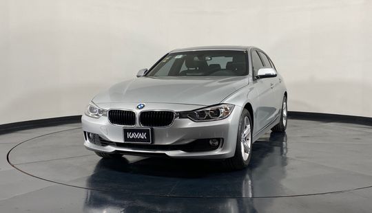 Bmw • Serie 3