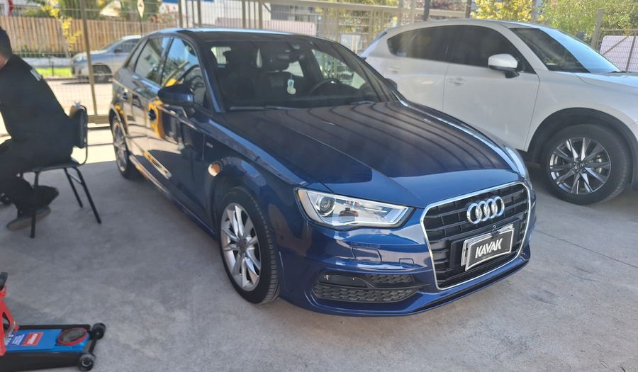 Audi A3 1.4 TFSI STRONIC SPORTBACK Hatchback 2015