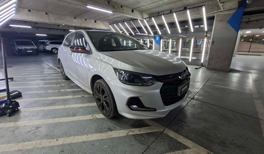 Chevrolet Onix 1.0T RS Hatchback 2021