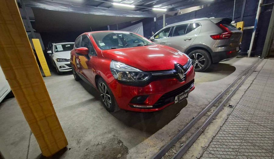 Renault Clio 1.2 EXPRESSION Hatchback 2017