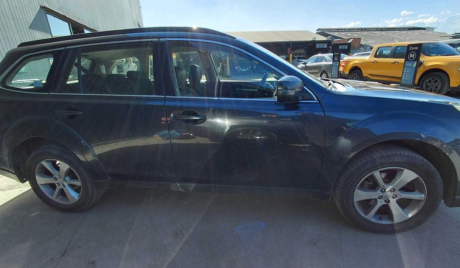 Subaru Outback 2.5I X CVT 4WD Wagon 2014