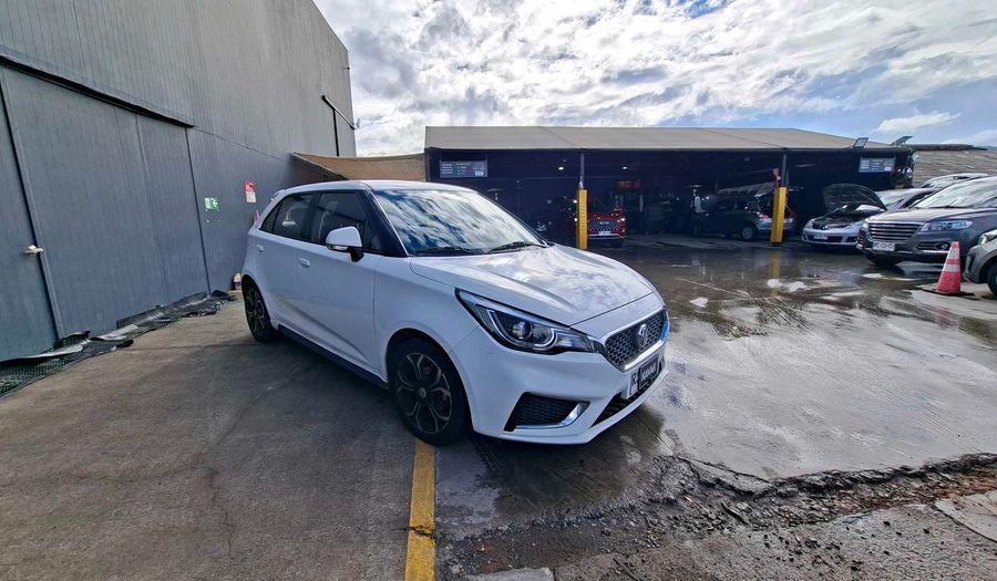 Mg 3 1.5 AUTO COMFORT Hatchback 2022