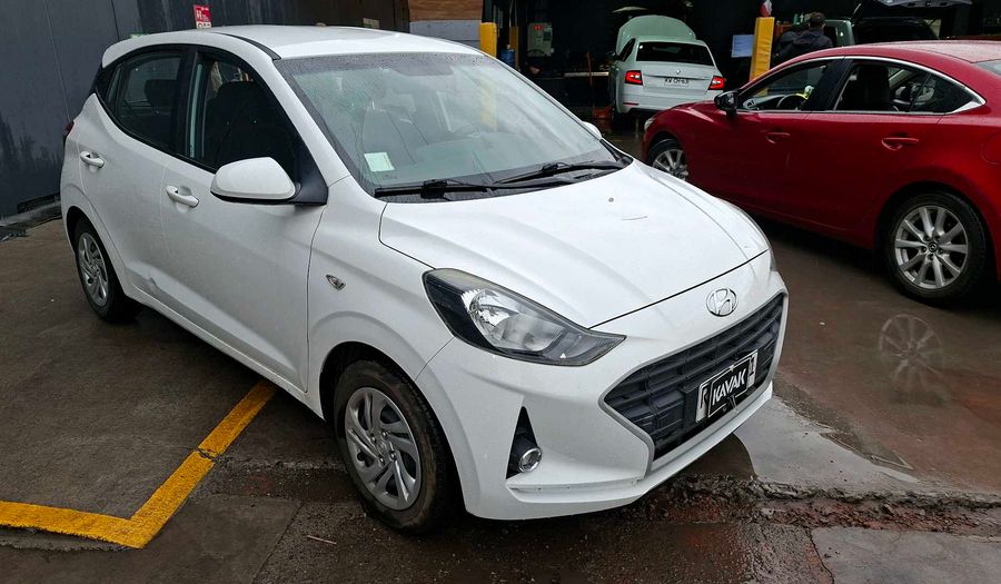 Hyundai Grand I10 1.2 PLUS Hatchback 2022