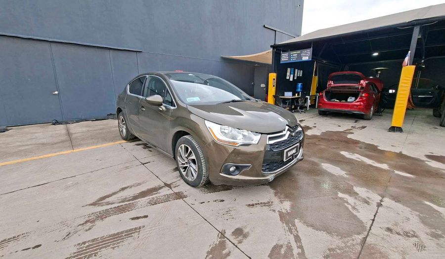 Citroen Ds4 1.6 THP 160 SO CHIC AUTO Hatchback 2014
