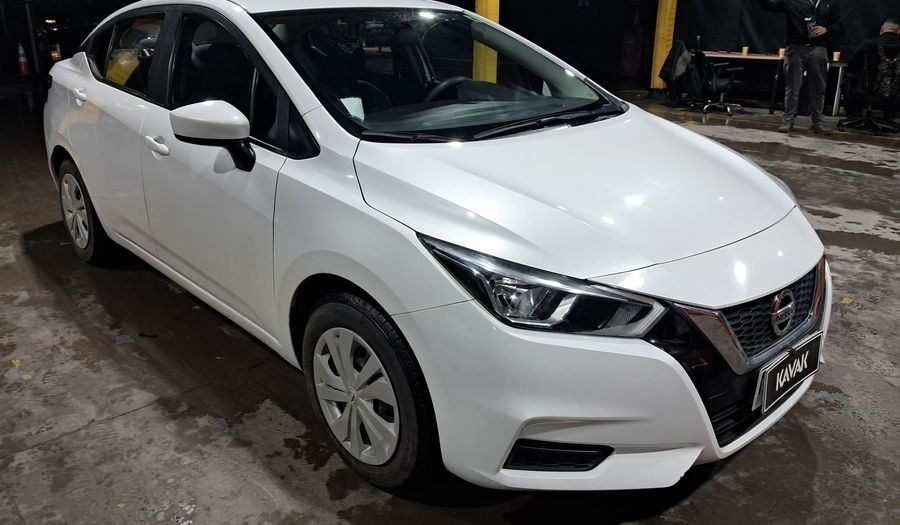 Nissan Versa 1.6 SENSE Sedan 2022