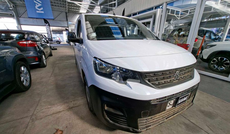Peugeot Partner 1.6 HDI 90HP L2 Van 2022
