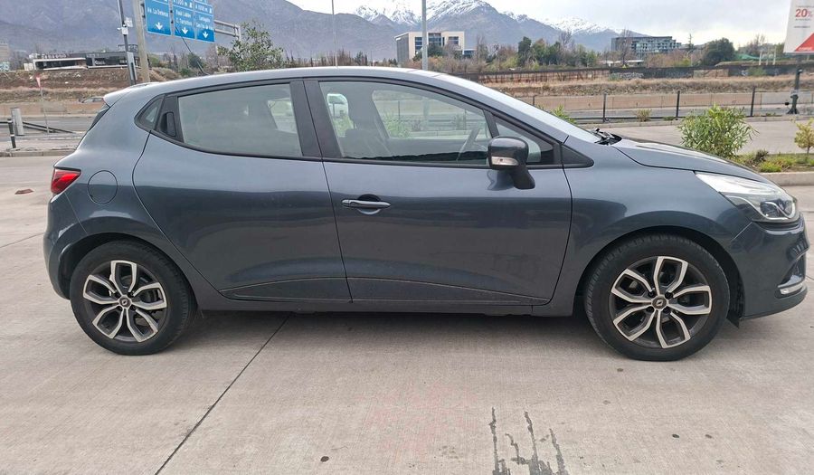 Renault Clio 1.2 EXPRESSION Hatchback 2018