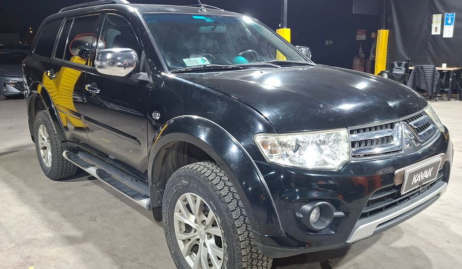 Mitsubishi Montero Sport 2.5 DIESEL G2 GLS AUTO 4WD Suv 2016