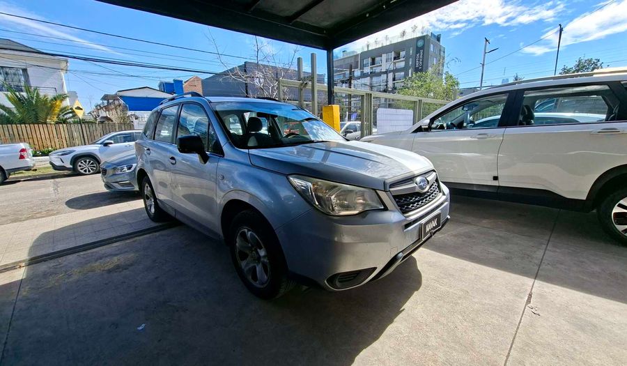 Subaru Forester 2.0 X 4WD Suv 2015
