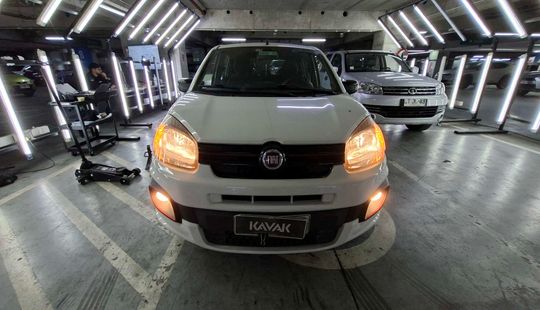Fiat • Uno